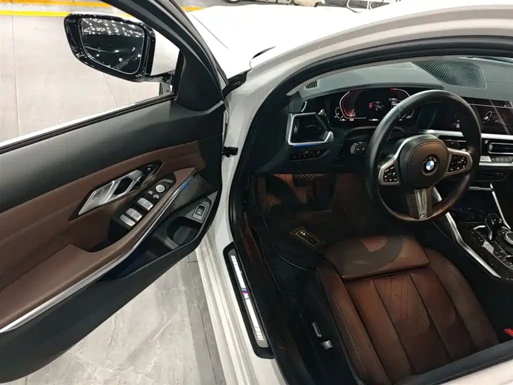 BMW 3 Series 2022 325Li M Sport Package фото 16