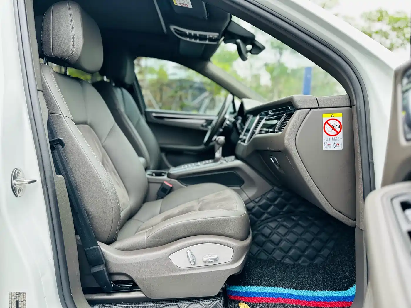 Porsche Macan 2017 Macan S 3.0T фото 11