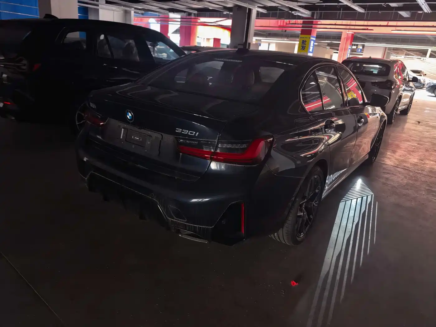 BMW 3 Series 2026 2025 330i M Sport Night Edition