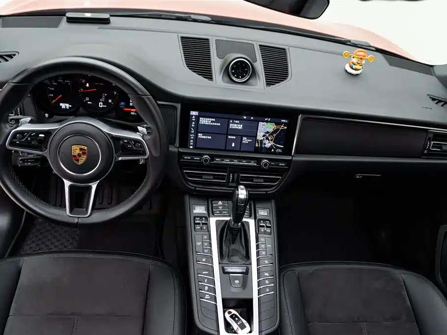 Porsche Macan 2020 Macan 2.0T фото 11
