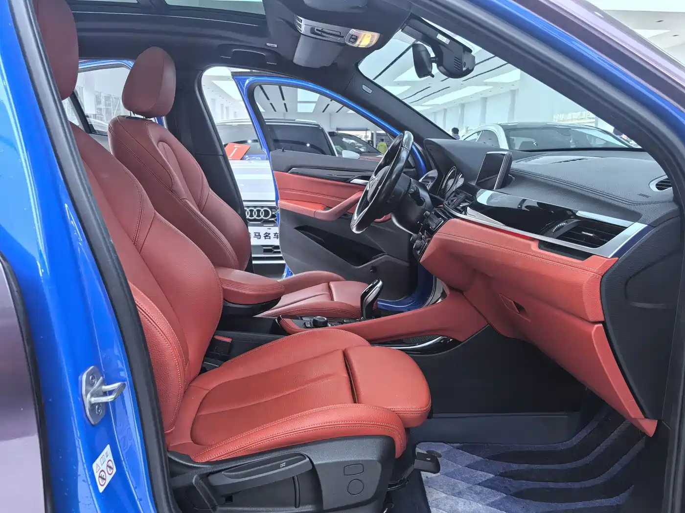 BMW X2 2020 2020 sDrive25i Leading M Off-Road Package