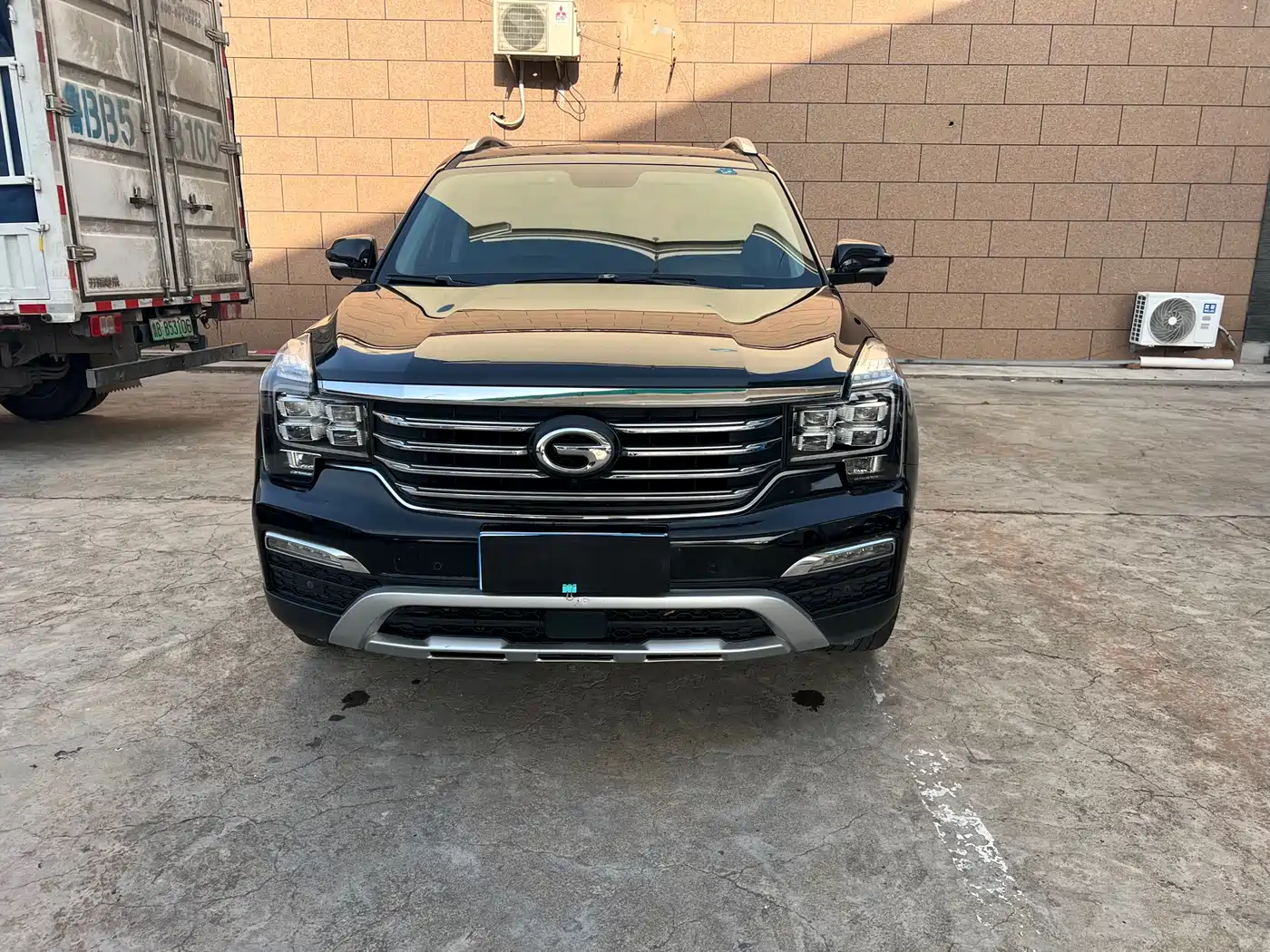 GAC Trumpchi Trumpchi GS8 2017 320T 2WD Luxury Smart Connect (7-seater) фото 2