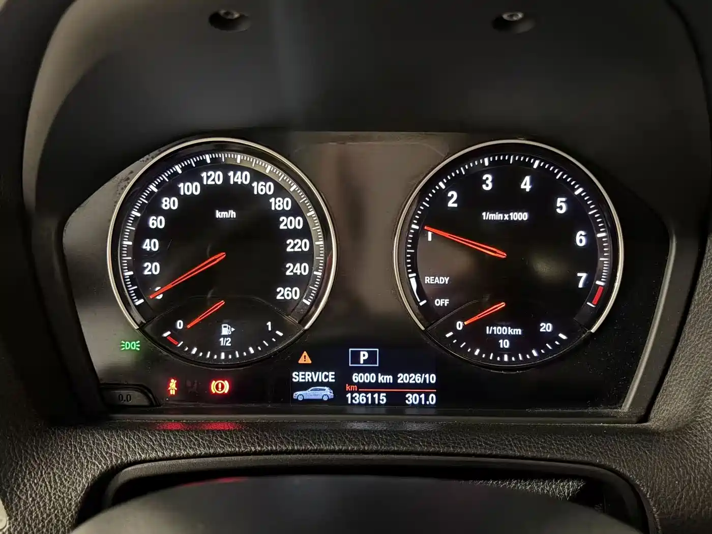 BMW 1 Series (Import) 2016 118i Leading фото 15
