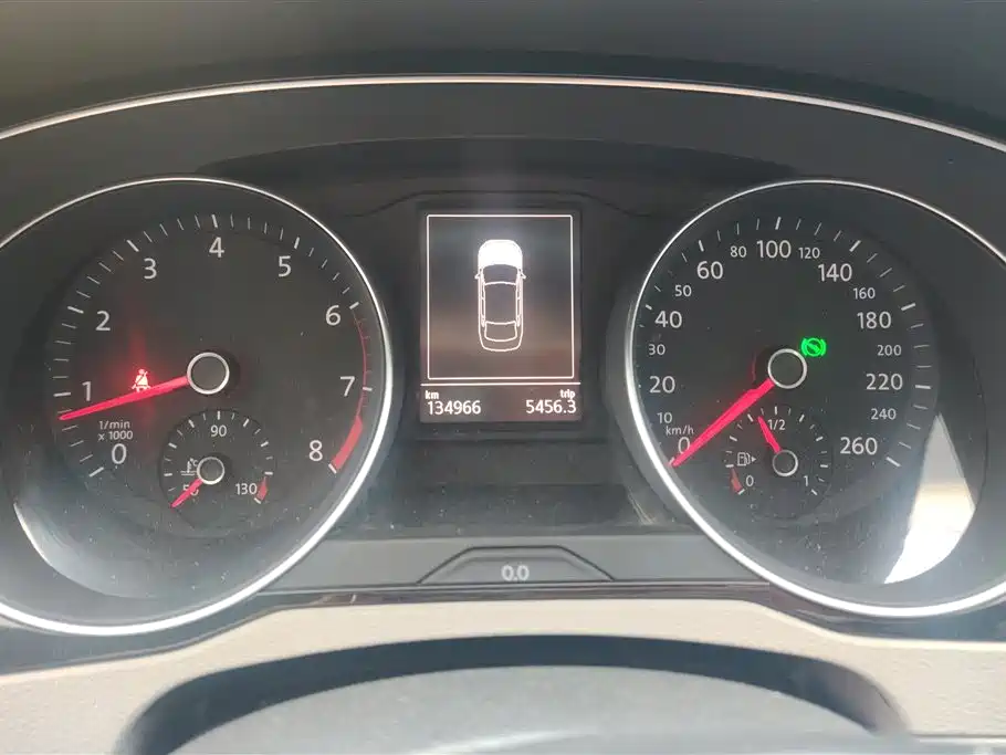 Volkswagen Magotan 2017 380TSI DSG Luxury фото 14