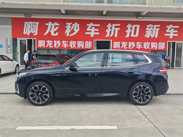 BMW X3 2025 xDrive30L Premium M Sport Package — фото 3