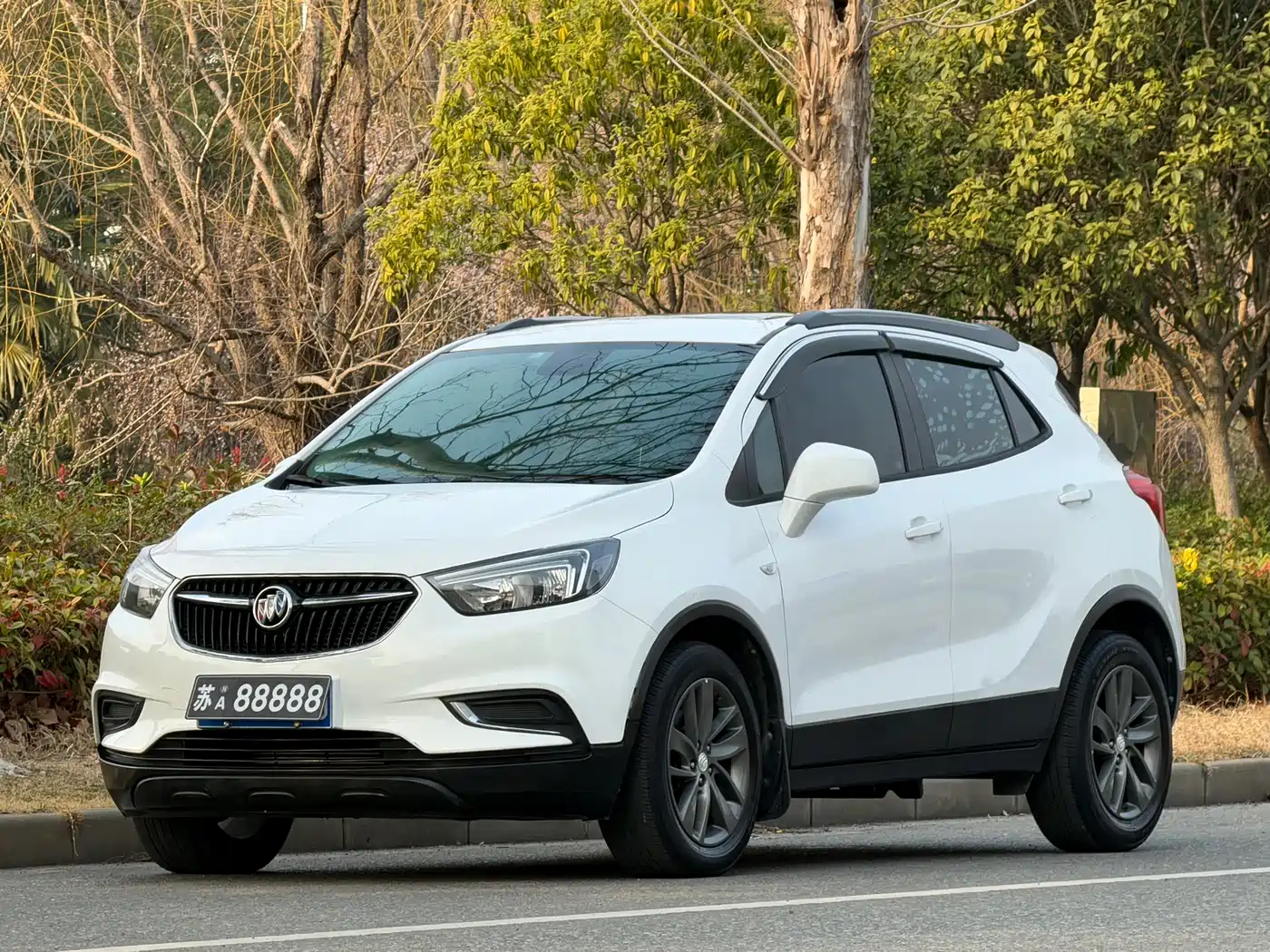 BUICK ANGKOLA