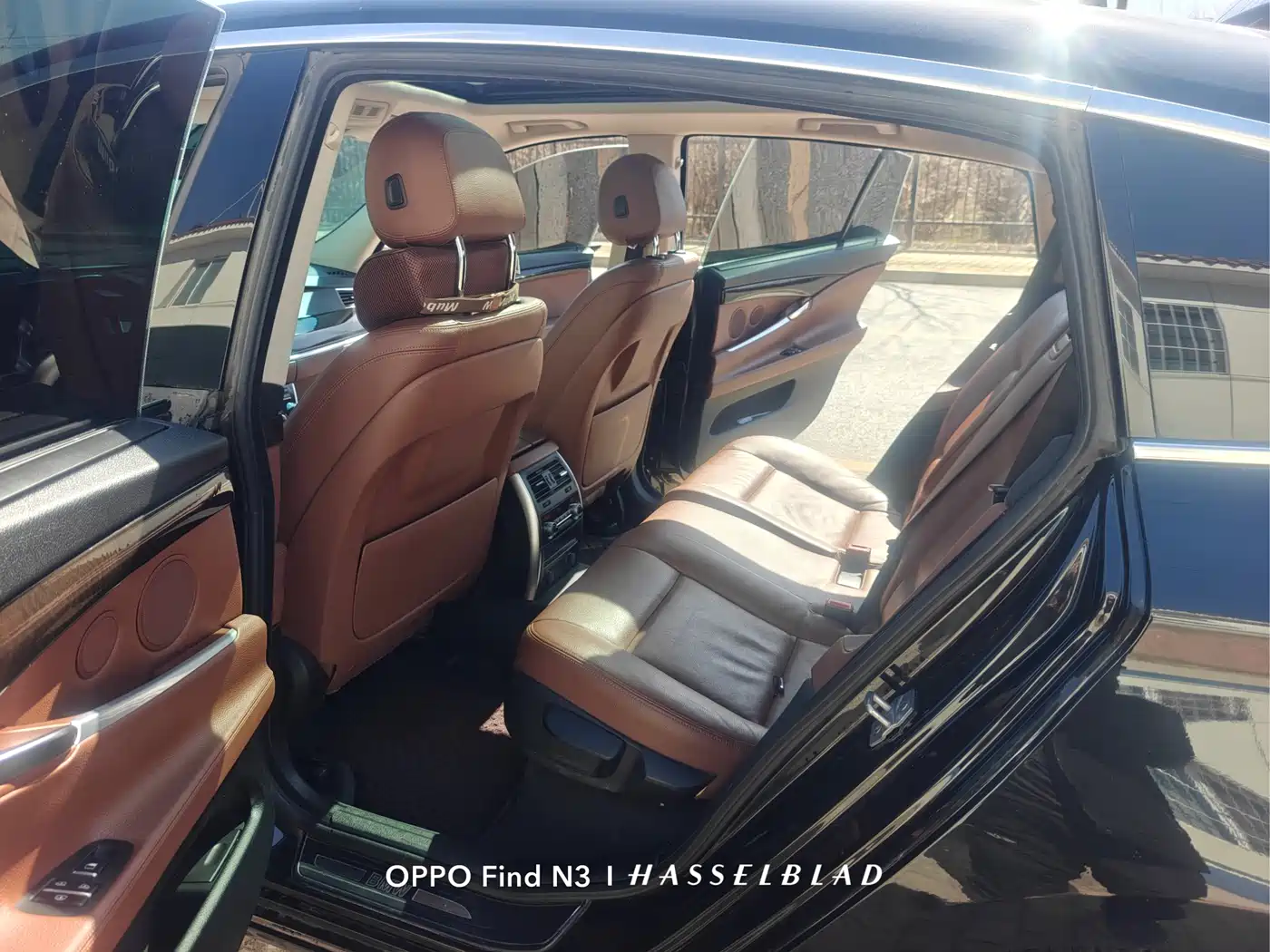 BMW 5 Series GT 2014 535i Leading фото 16