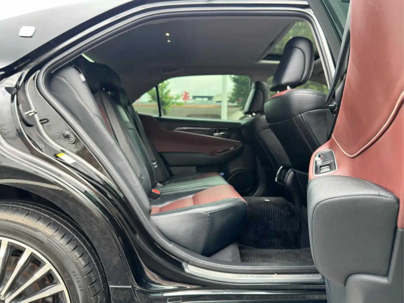 Toyota Crown 2018 2.0T Sport Edition фото 13