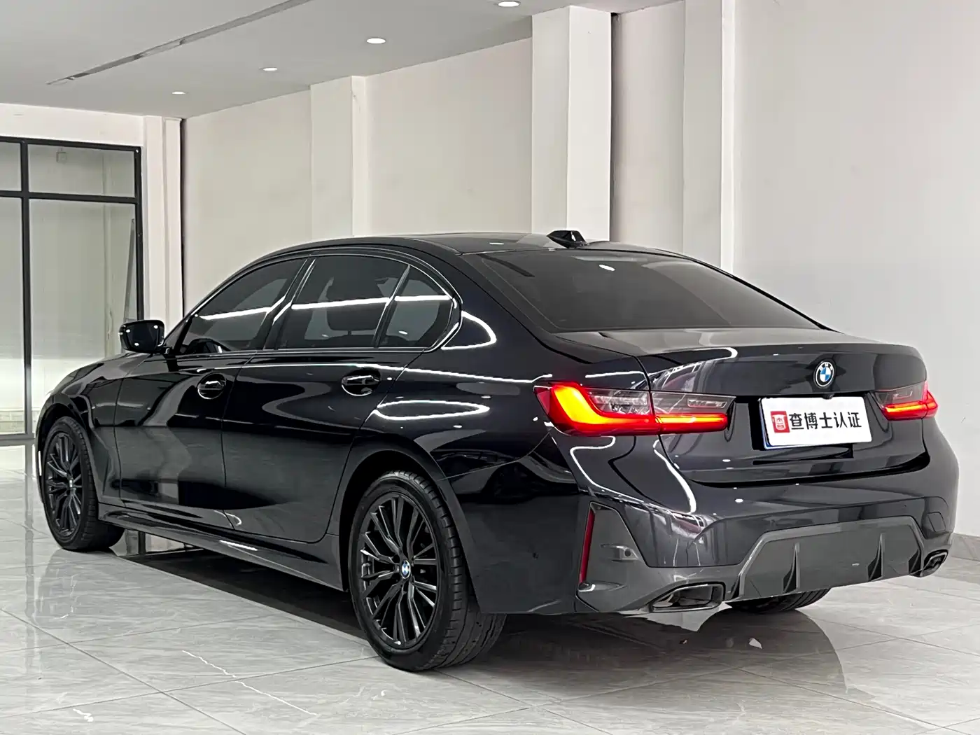 BMW 3 Series 2023 325Li M Sport Black Night Package фото 13