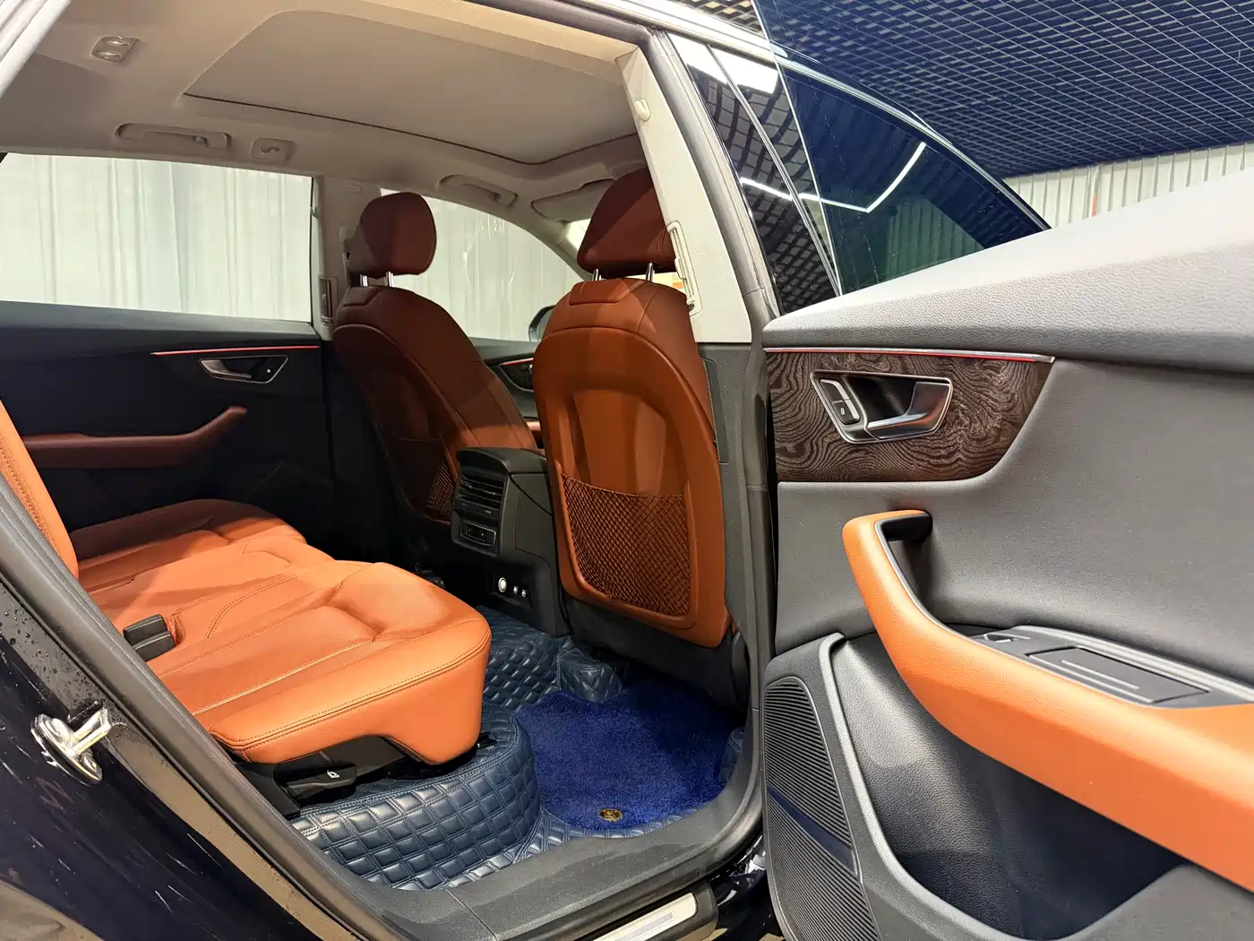 Audi Q8 2019 55 TFSI Luxury Dynamic фото 9