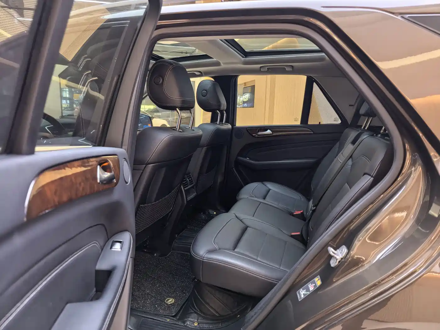 Mercedes-Benz M-Class 2015 ML 400 4MATIC Dynamic фото 11