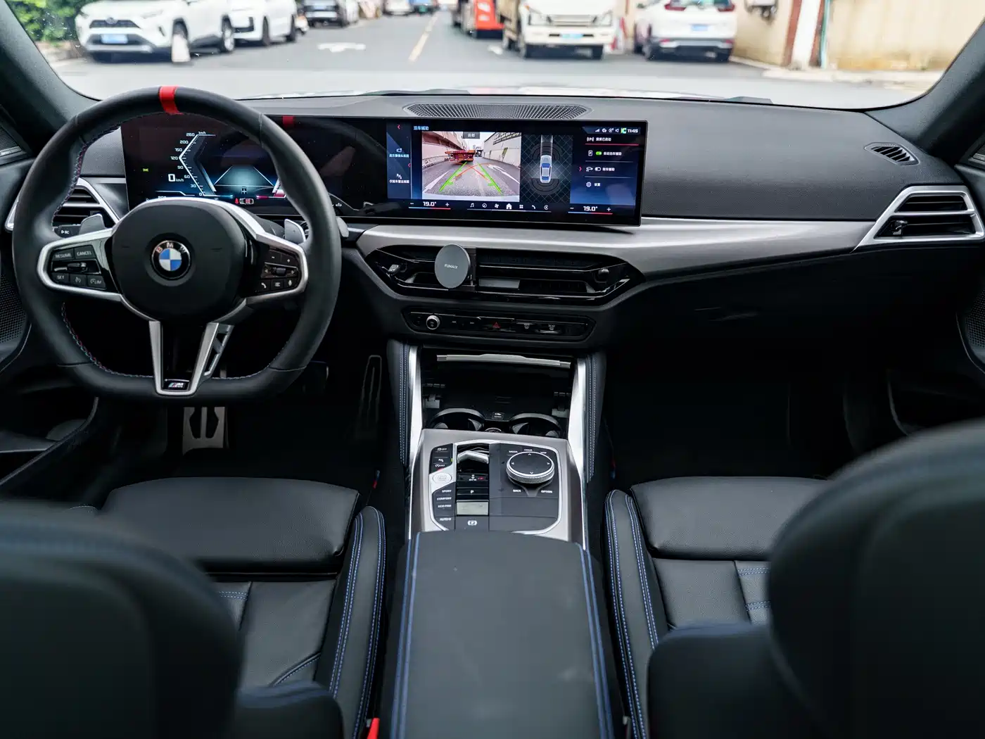 BMW M240I