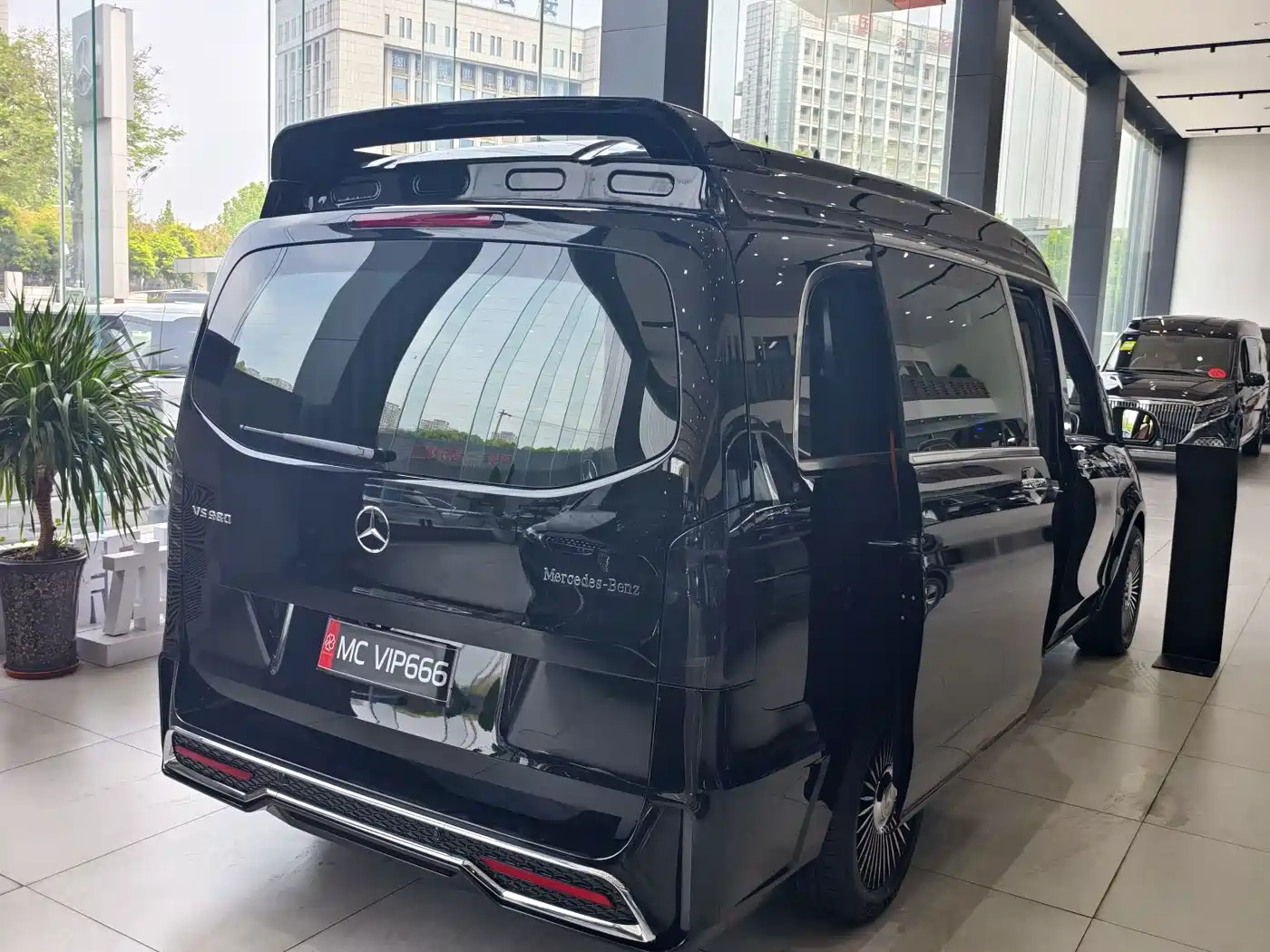 MERCEDES-BENZ VITO