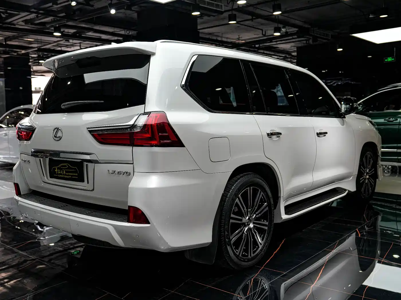 Lexus LX 2019 570 Prestige Luxury Edition фото 10