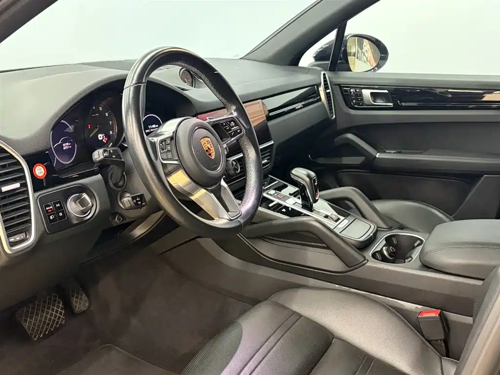 Porsche Cayenne New Energy 2020 Cayenne E-Hybrid 2.0T фото 11