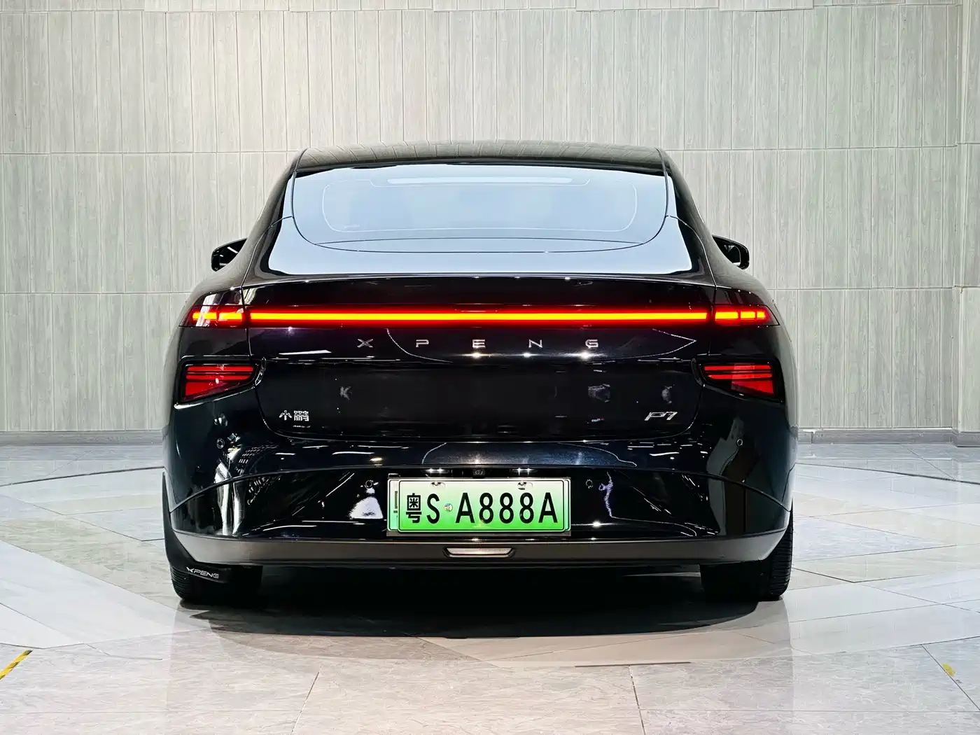 Photo 6 - XPeng P7