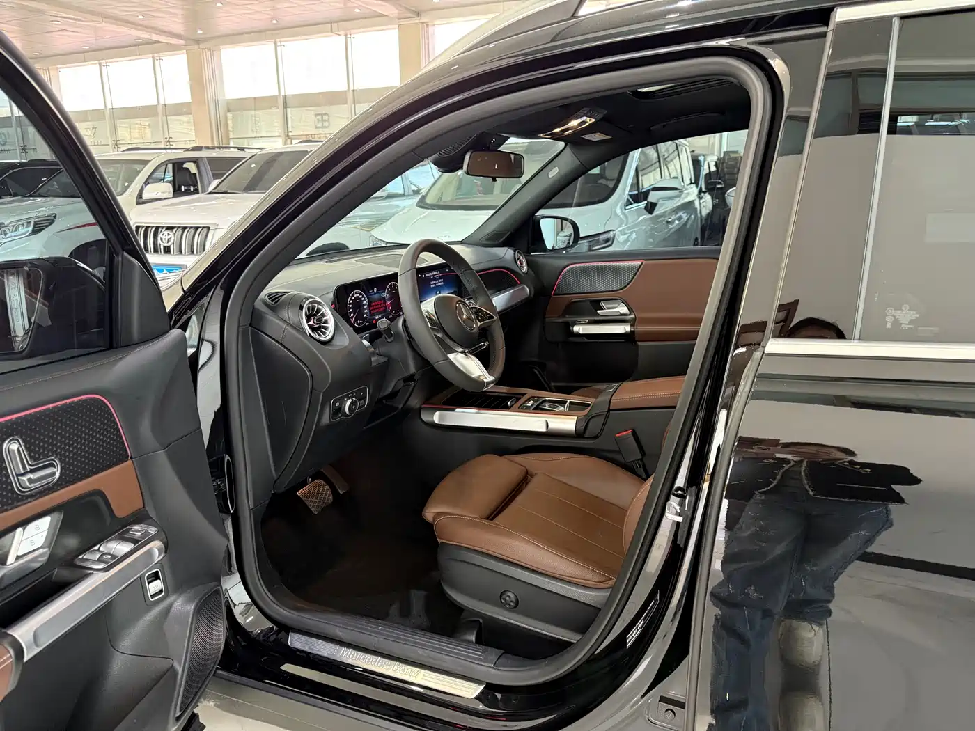 Mercedes-Benz GLB 2025 GLB 220 Dynamic фото 6