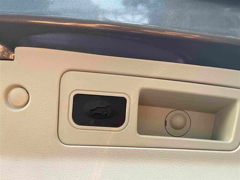 Фото 27 - Buick GL8