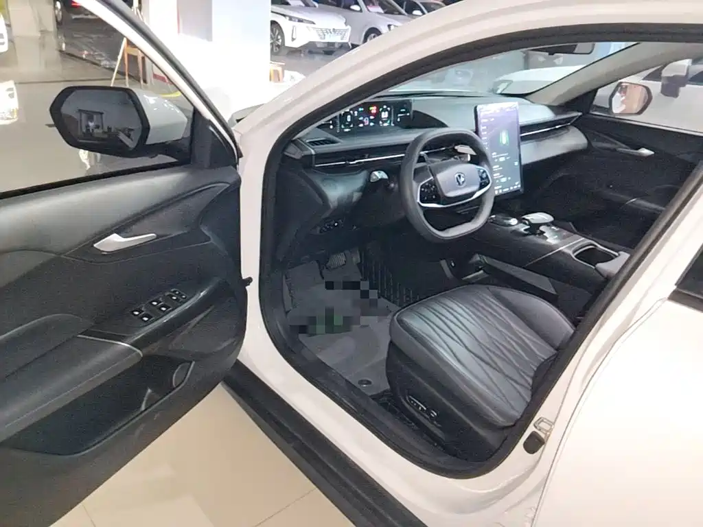Changan Yida 2023 2023 Blue Whale NE 1.5T GDI DCT Pilot