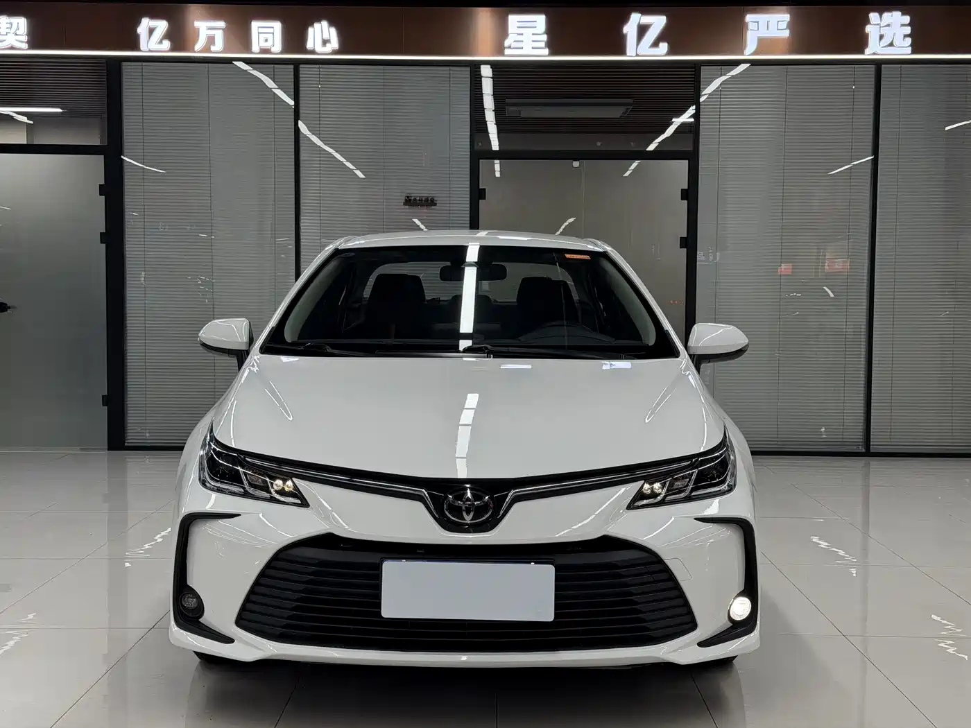 Toyota Corolla 2023 1.2T Pioneer Edition фото 2