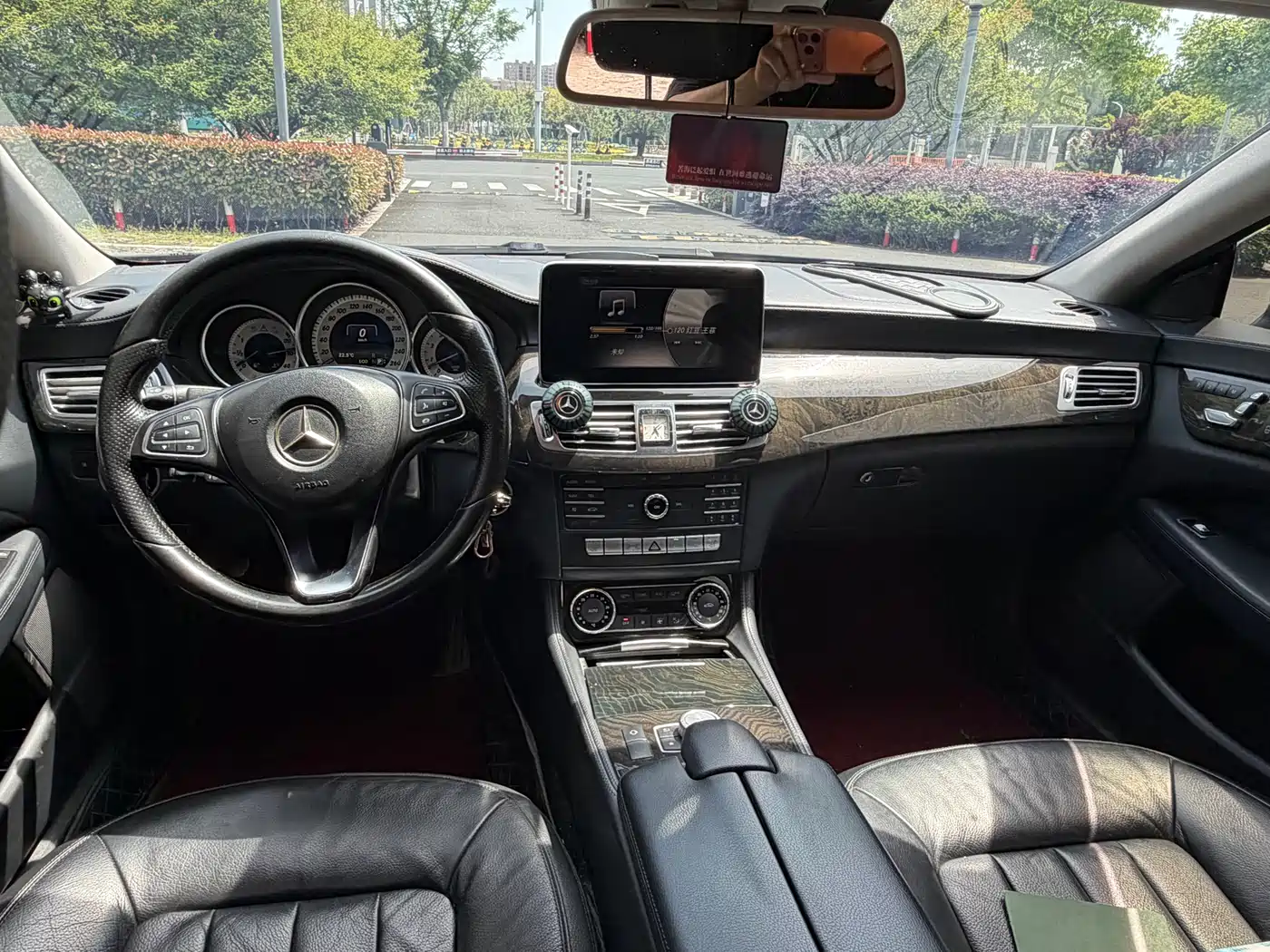 Mercedes-Benz CLS 2015 CLS 320 фото 5