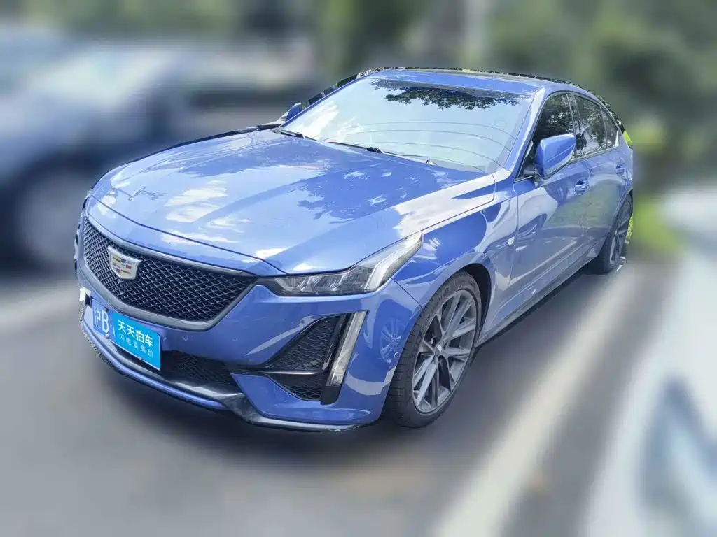 Фото 1 - Cadillac CT5
