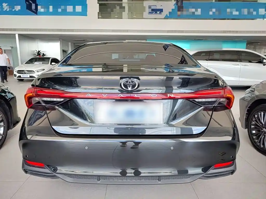 Toyota Avalon 2026 2024 Hybrid 2.0L Luxury Edition