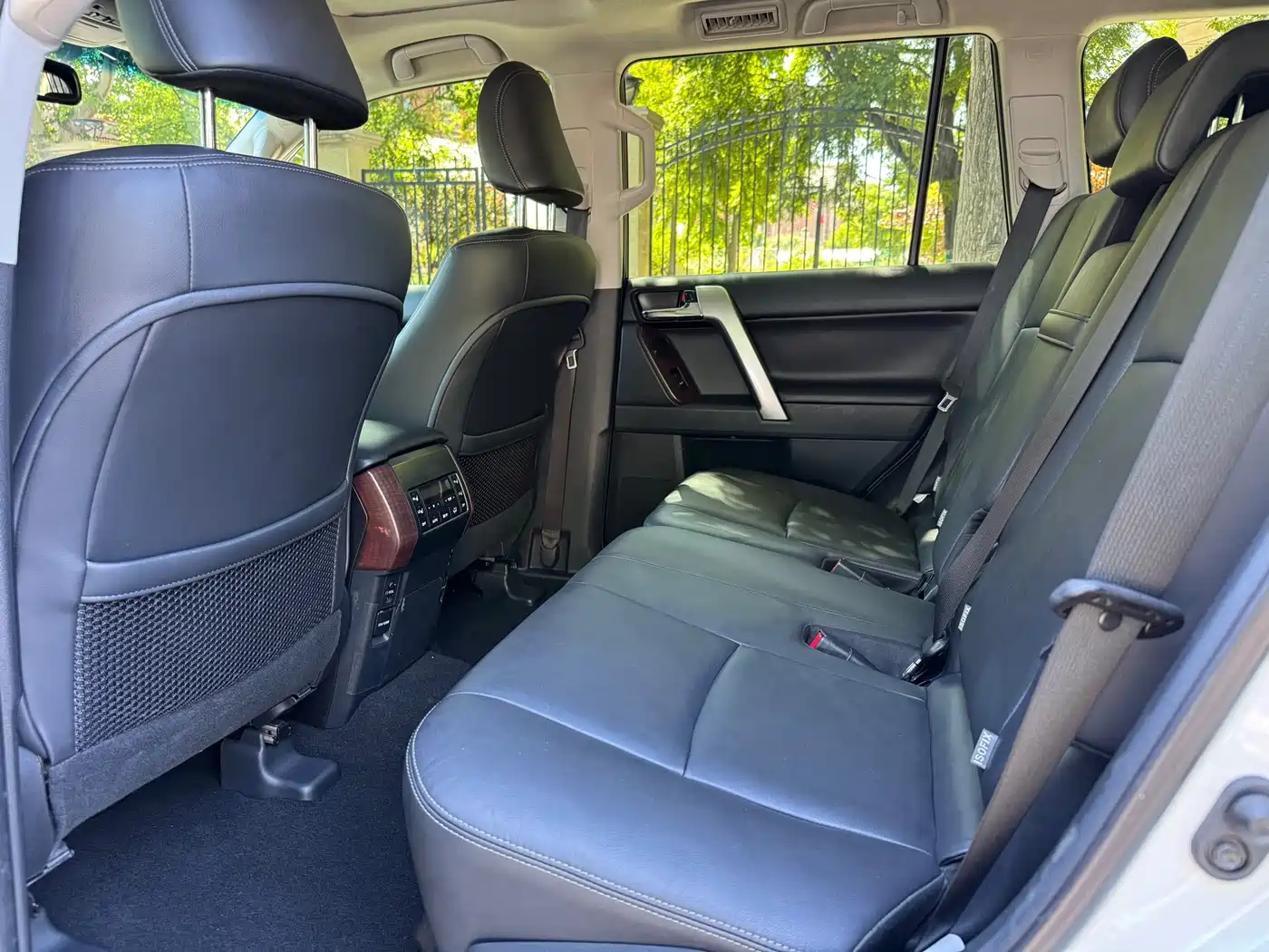 Toyota Prado 2016 3.5L Auto VX NAVI фото 7