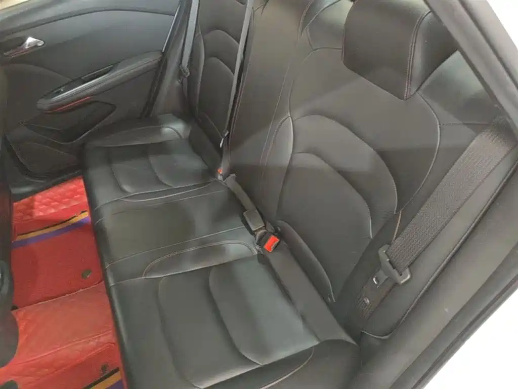 Chevrolet Monza 2019 RS 330T Auto Smooth Edition China VI фото 17