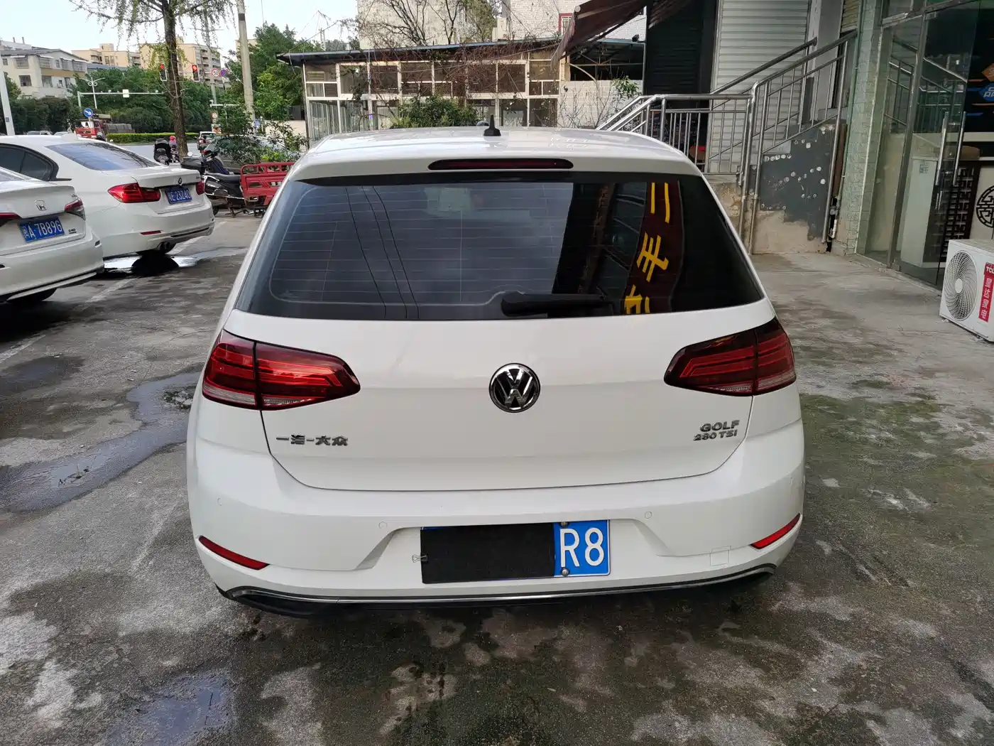 Volkswagen Golf 2020 Beloved Edition 280TSI DSG Comfort фото 5