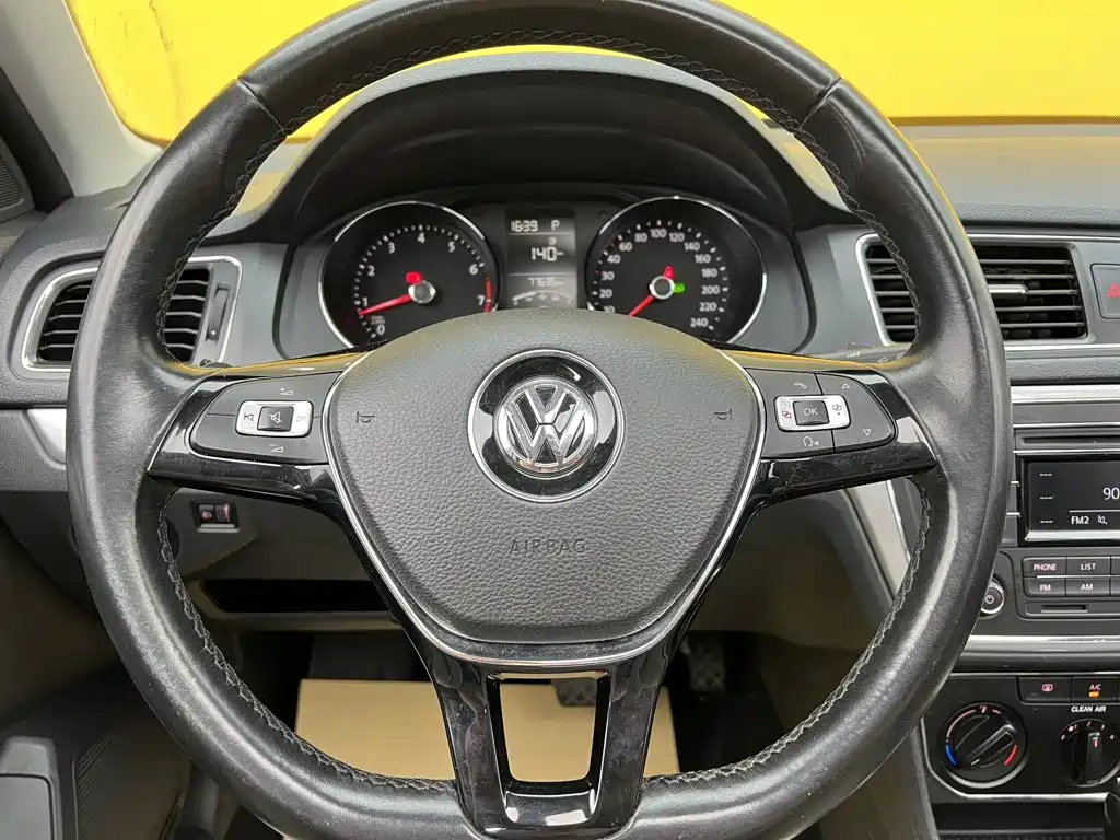 Volkswagen Lavida Tour 2017 2017 1.6L Automatic Comfort Edition