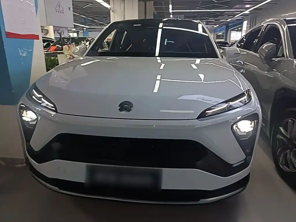 Фото 3 - NIO EC6
