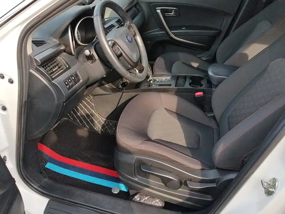 Besturn X80 2015 2015 2.0L Automatic Comfort Anniversary Edition