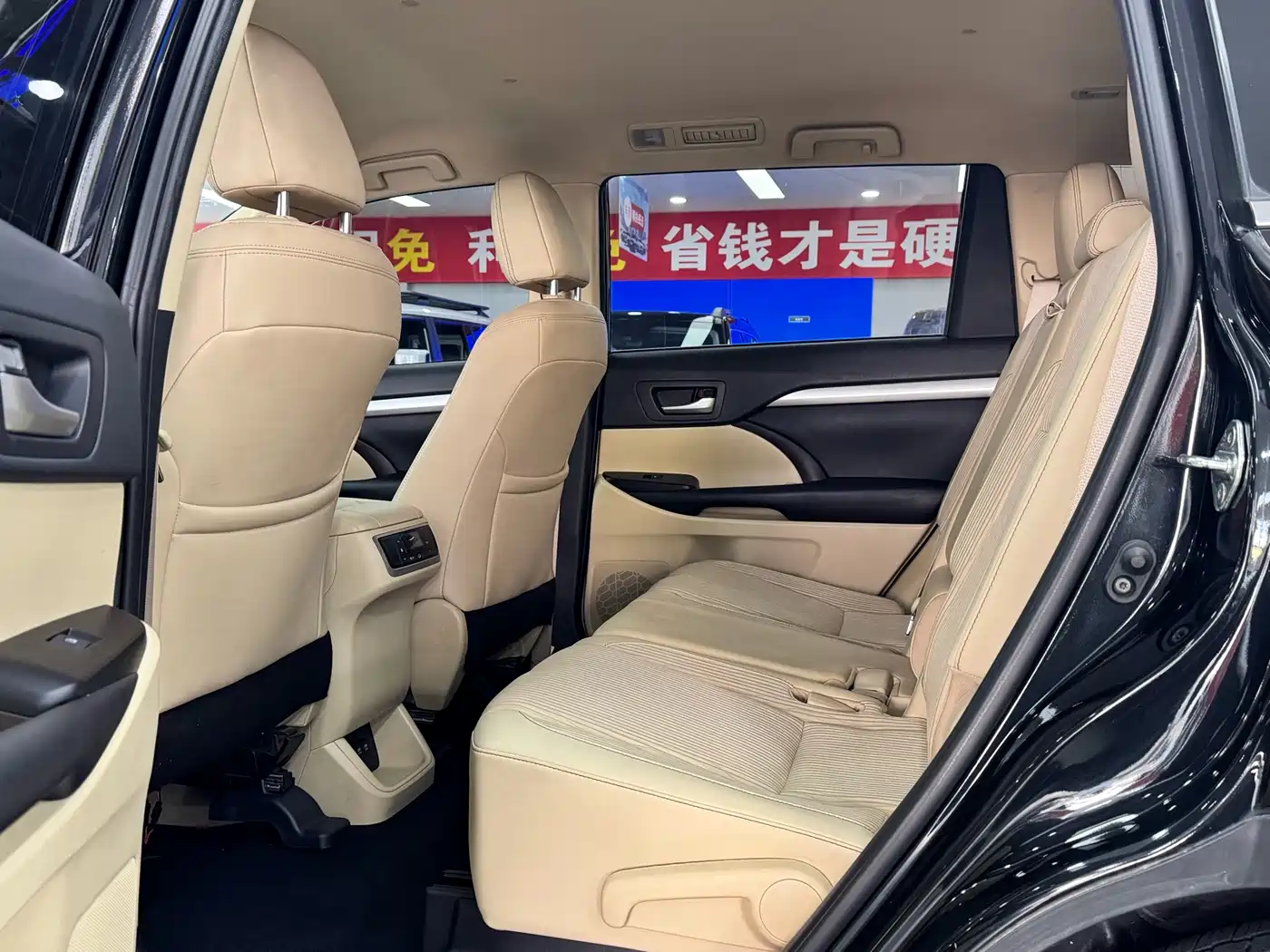 Toyota Highlander 2021 2.0T FWD Elite 5-Seater фото 6