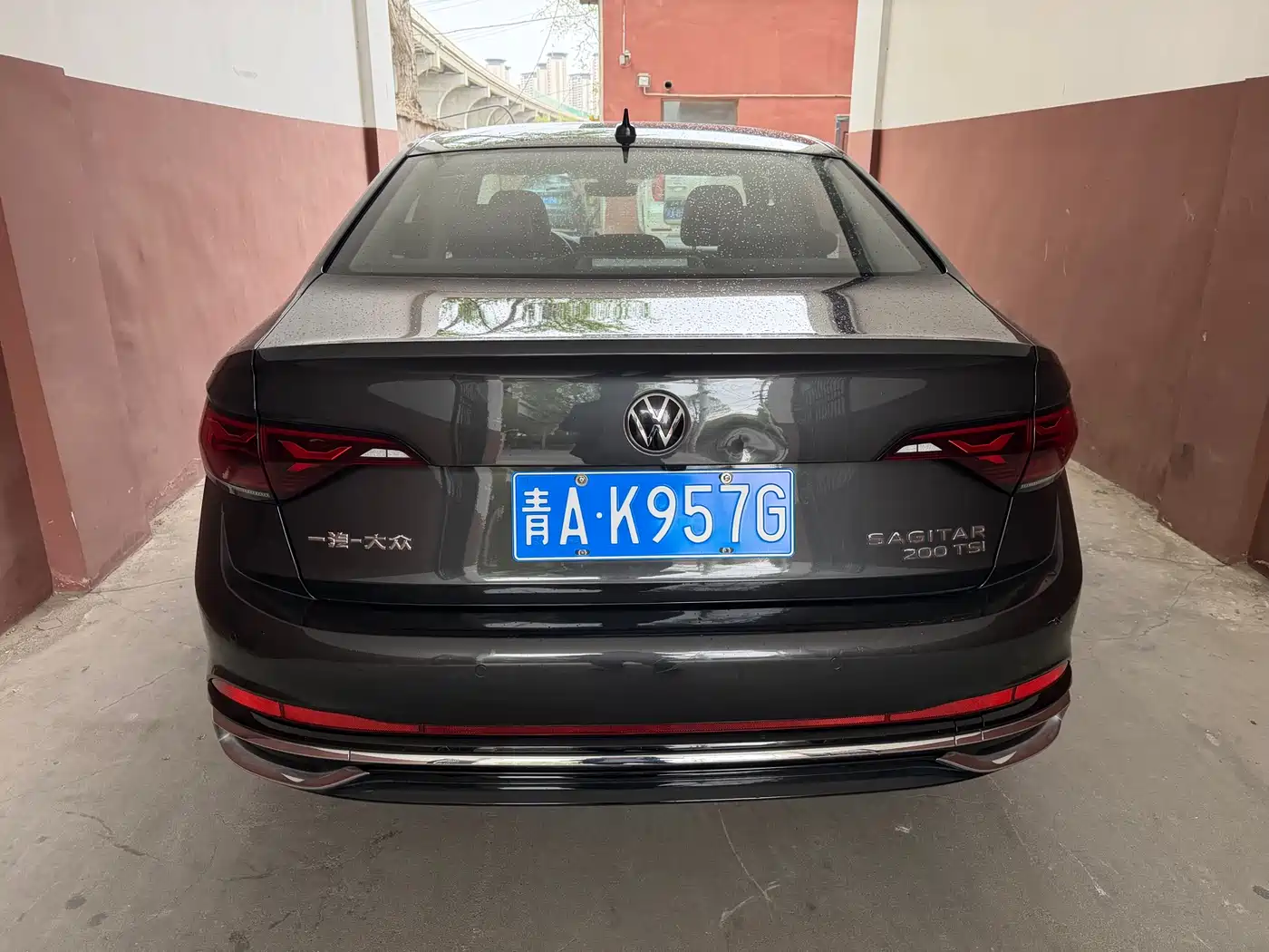 Volkswagen Sagitar 2023 Model Year 200TSI DSG Surpass Edition фото 5