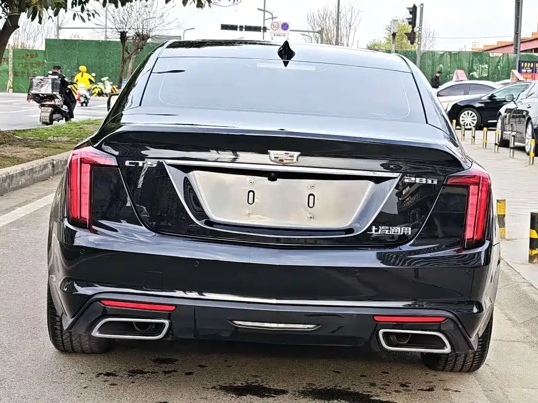 CADILLAC CT5