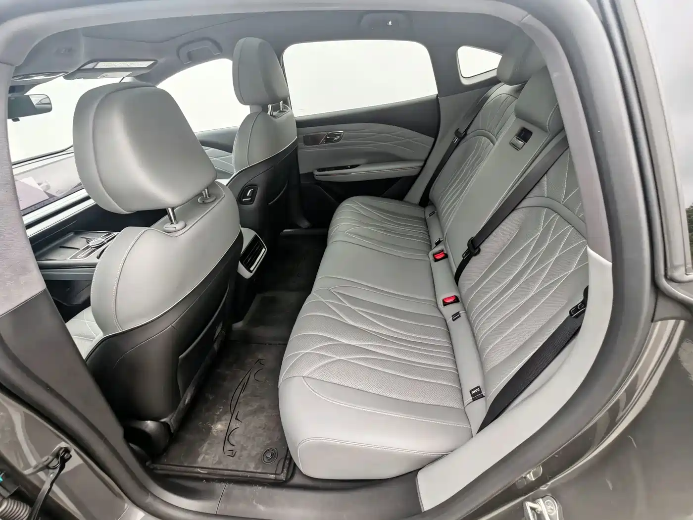 Geely Galaxy Galaxy E8 2025 2025 700km Long Voyage Smart Drive Edition
