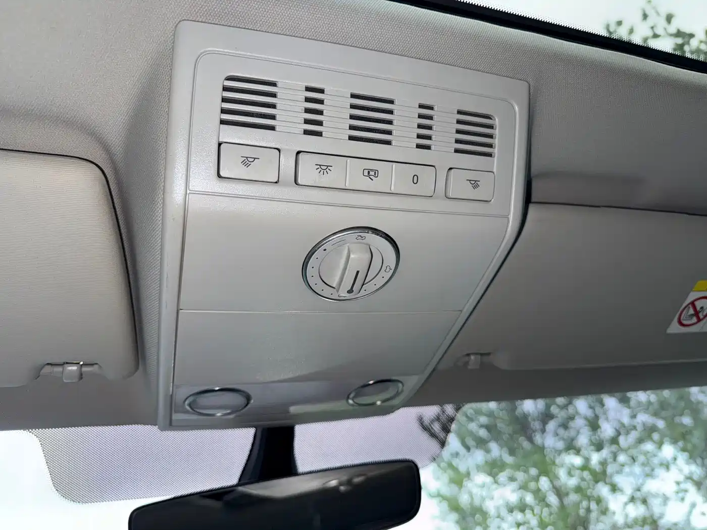 Volkswagen Multivan 2020 2019 2.0TSI 4WD Premium 7-seater