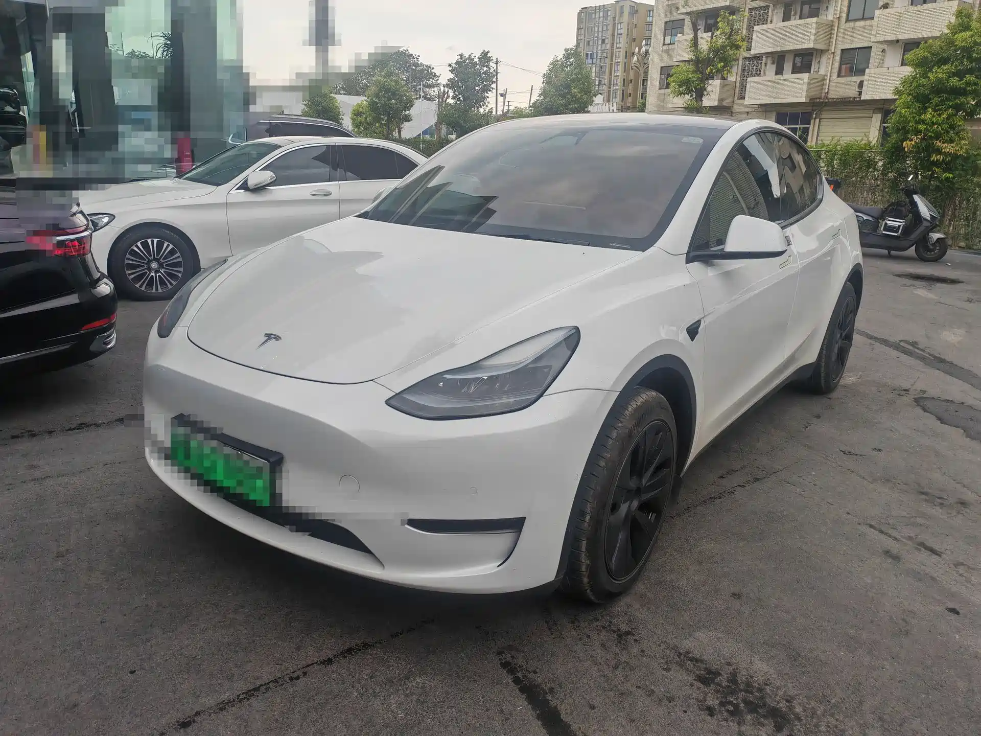 صورة 1 - Tesla Model Y