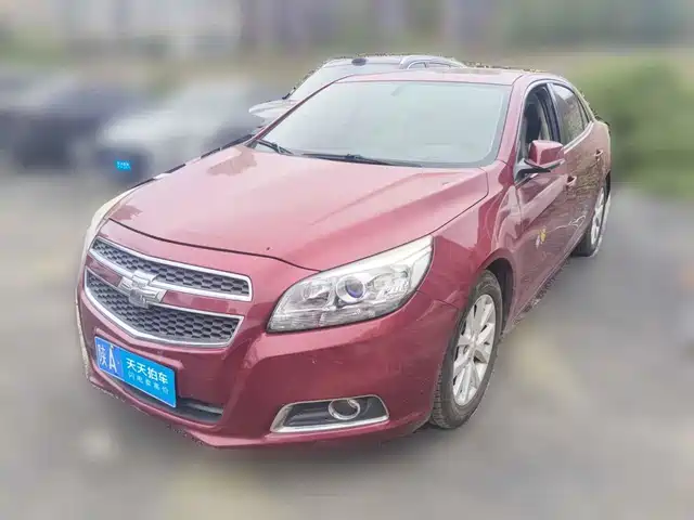 Chevrolet Malibu 2013 2.0L Automatic Luxury Edition — фото 1