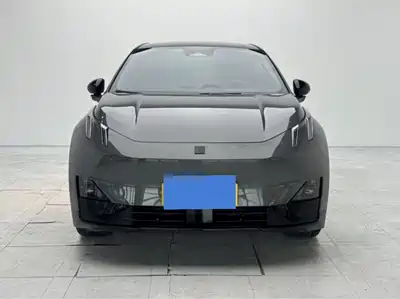 Lynk & Co Z20