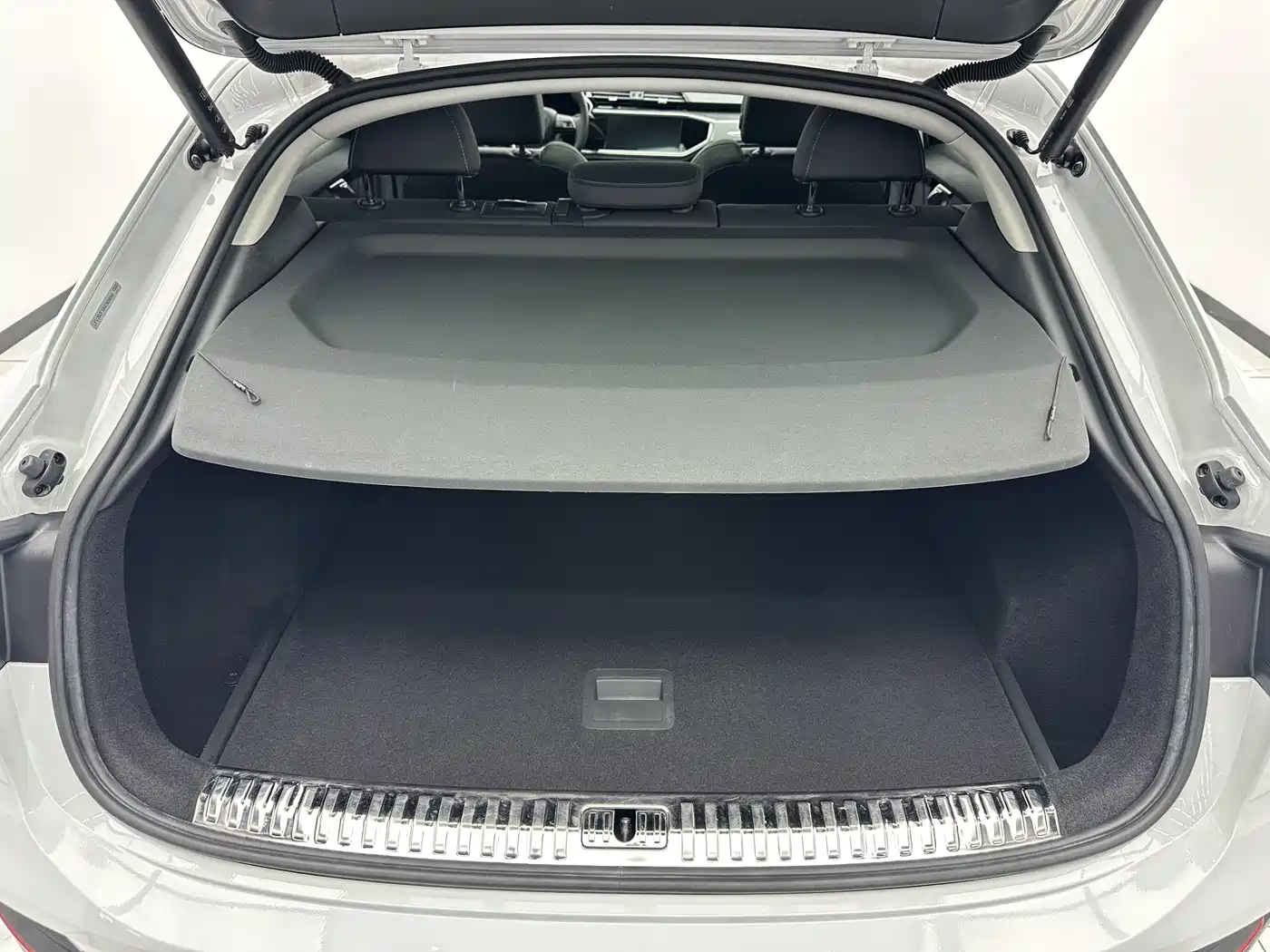 Audi Q3 Sportback 2022 35 TFSI Progressive фото 17