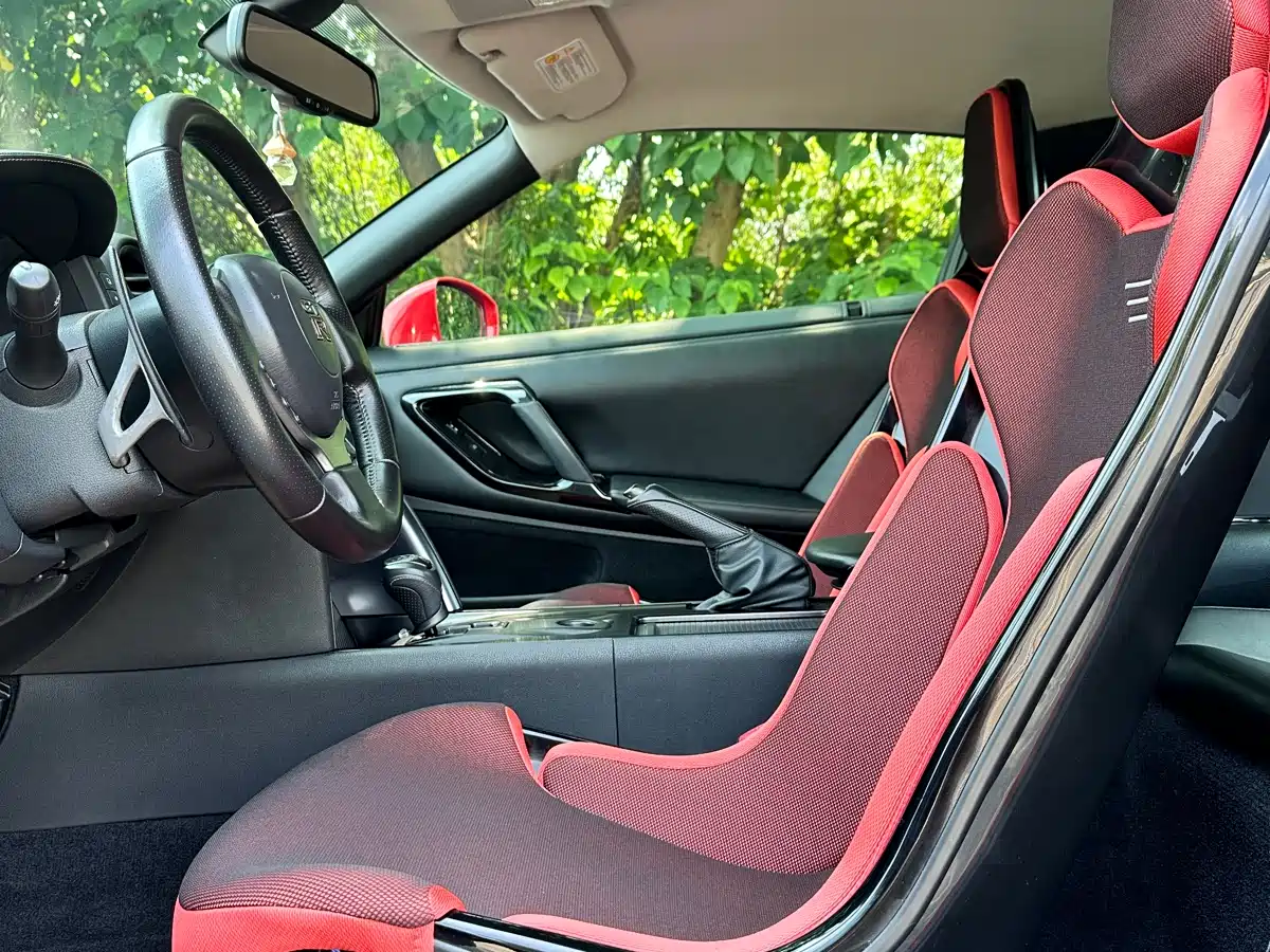 Nissan GT-R 2012 2012 3.8T Premium Edition