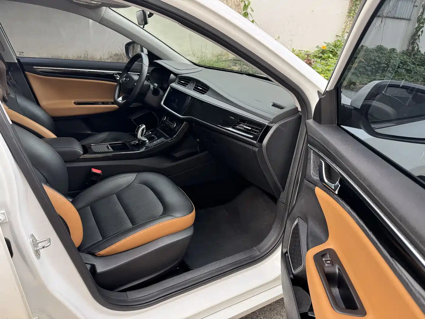 GEELY AUTOMOBILE EMGRAND GL