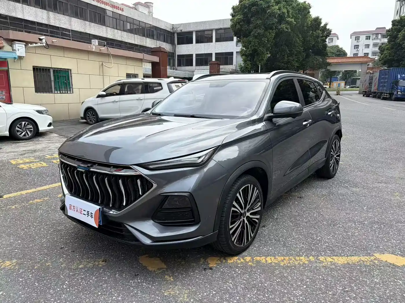 Changan Oshan Changan Oushang X5 2020 2021 1.6L CVT Premium