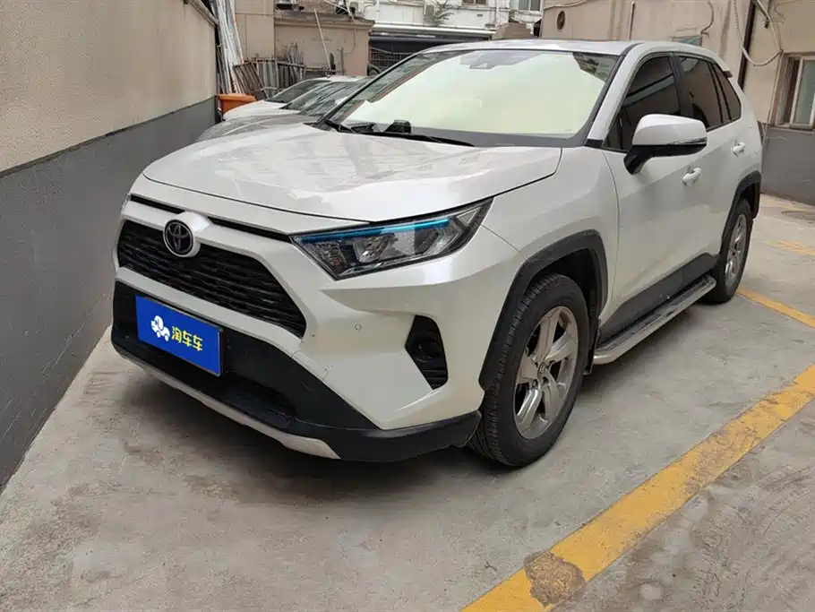 Toyota RAV4 Rongfang 2022 2.0L CVT 2WD Trend Edition