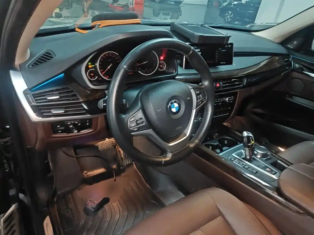 BMW X5 (Import) 2018 xDrive28i фото 10