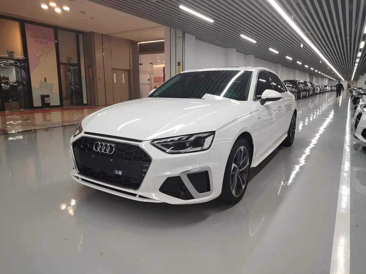 AUDI A4L