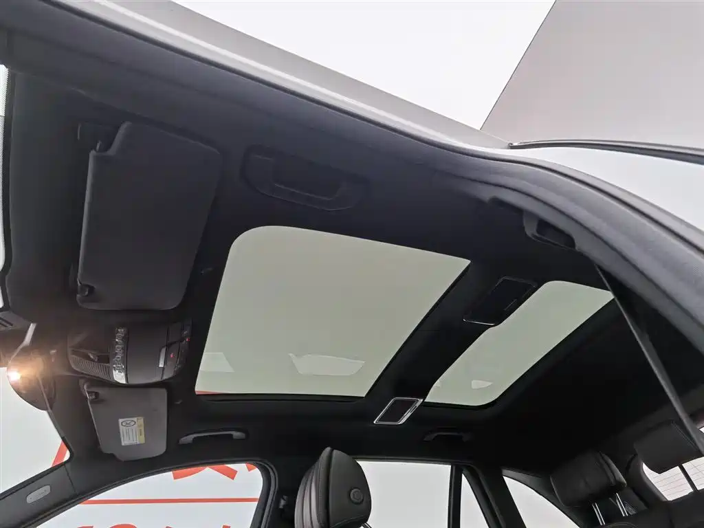 Mercedes-Benz GLC 2021 GLC 260 L 4MATIC Sporty фото 14