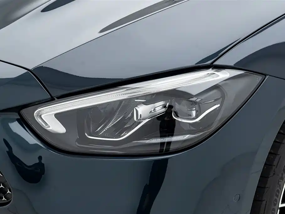Mercedes-Benz C-Class 2023 Facelift C 200 L Sport Edition фото 9